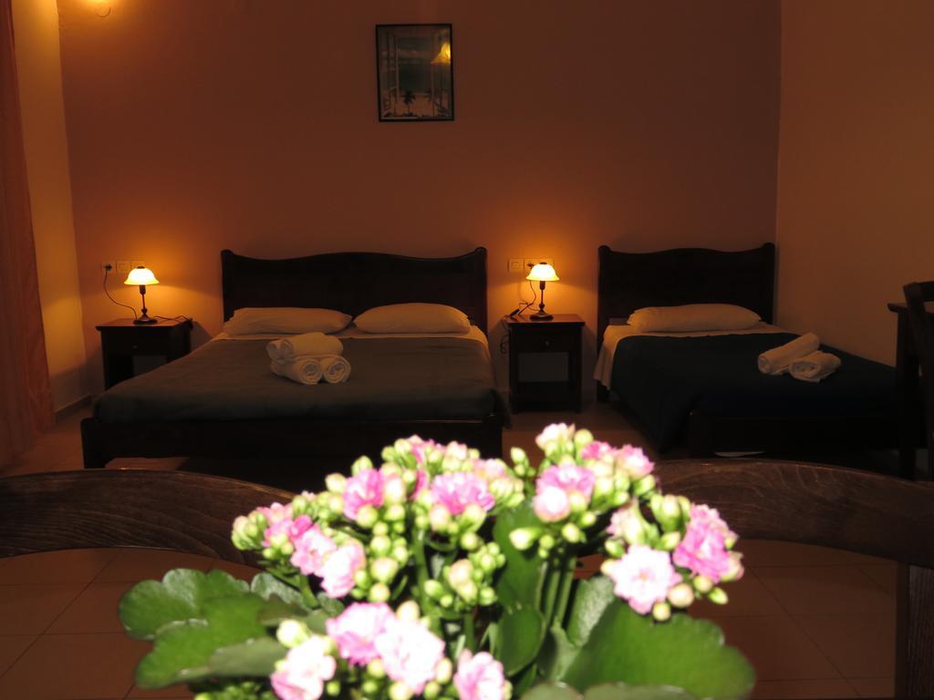 Frosso'S Apartments Kokkini Hani Eksteriør bilde